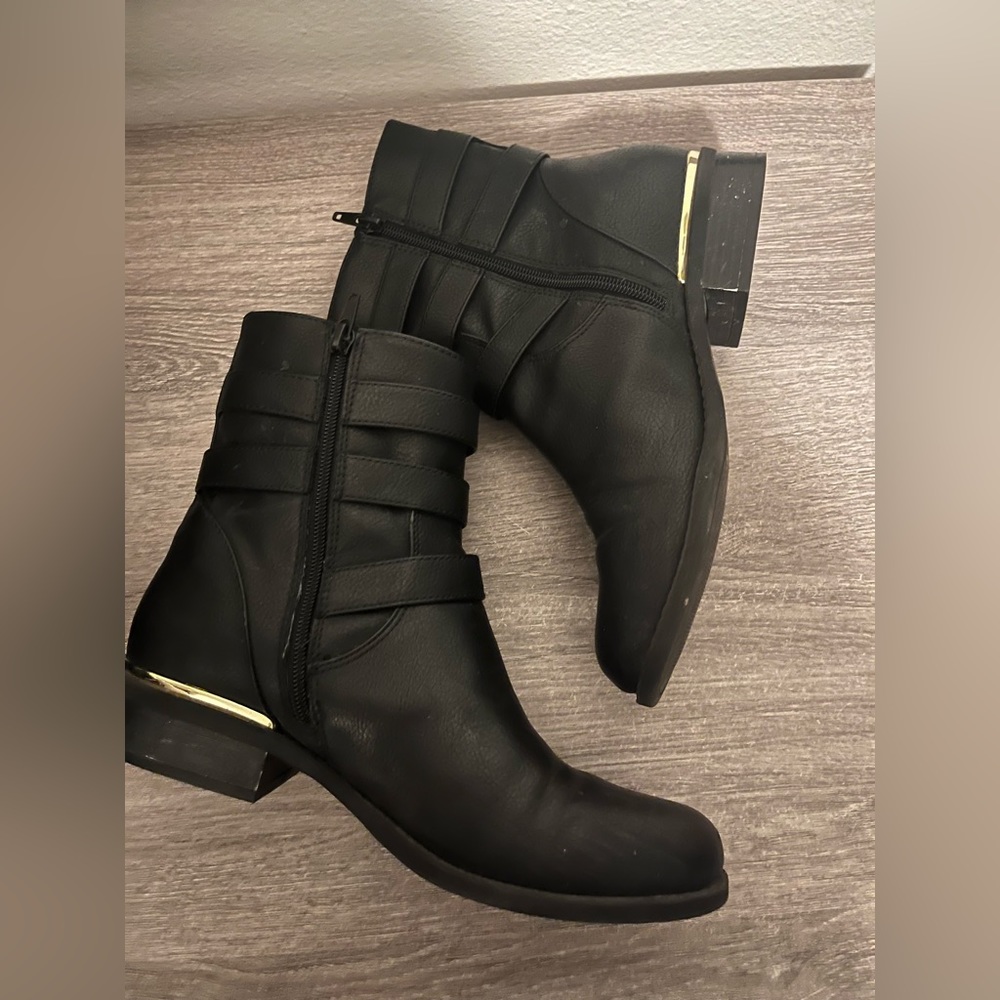 Black size 8 1/2 boots - Picture 6 of 8